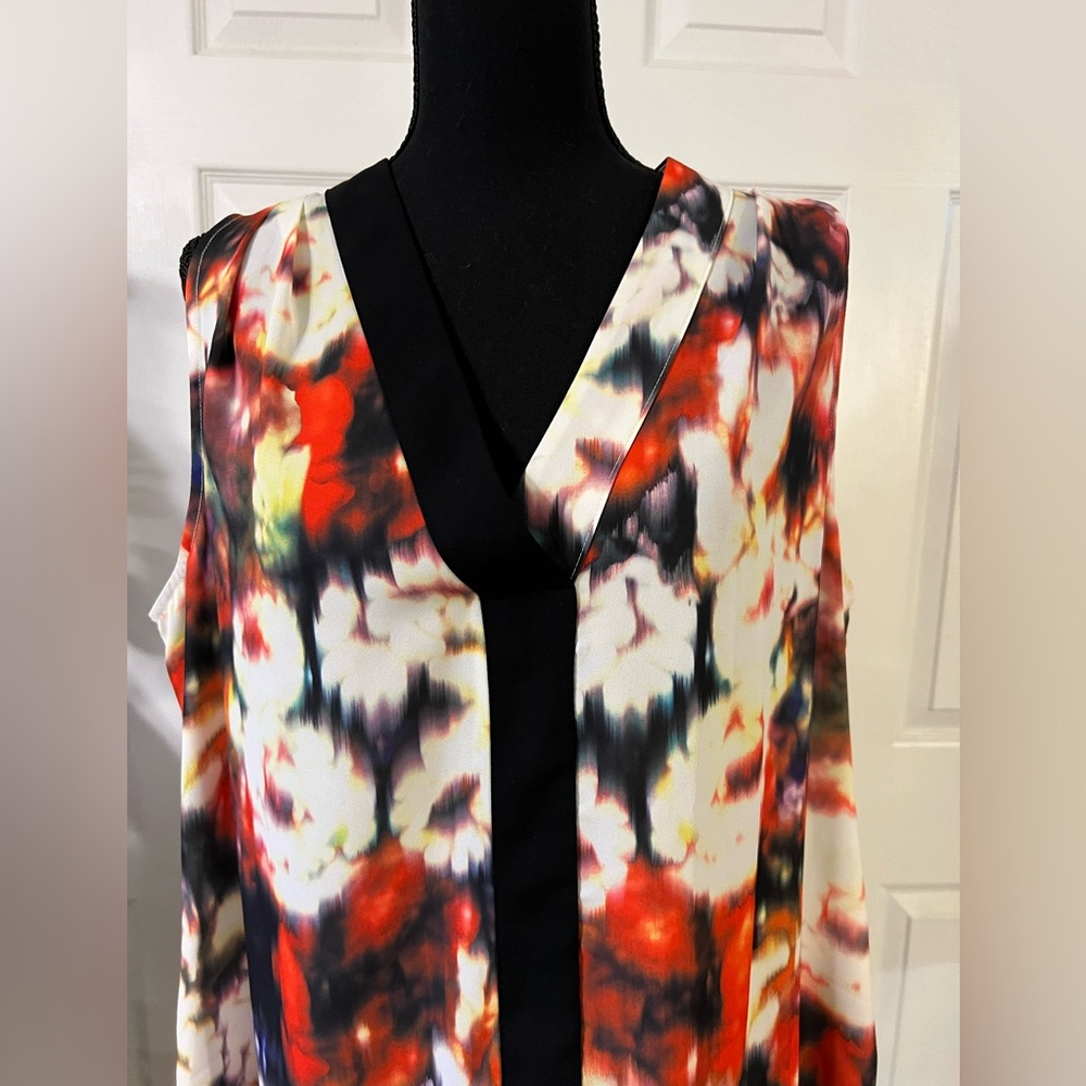 LANE BRYANT Multicolor Abstract Printed Floral Sleeveless Blouse/Top Size - Picture 2 of 8